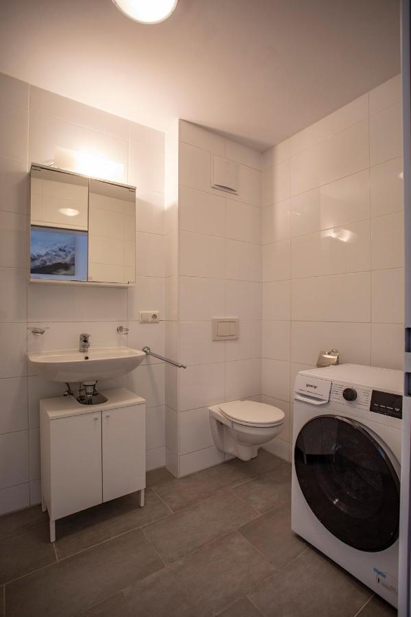 Modern Innsbruck Apartment I Free Parking Exteriör bild